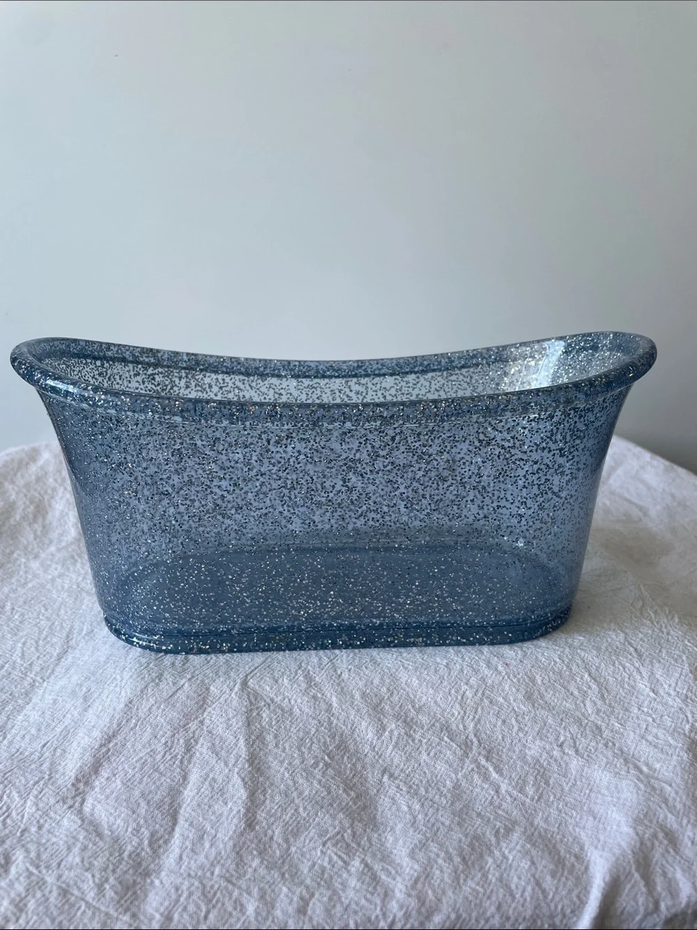 Bath And Body Works Glitter Bathtub Plastic Acrylic Purple And Silver 11 x 5 x 4